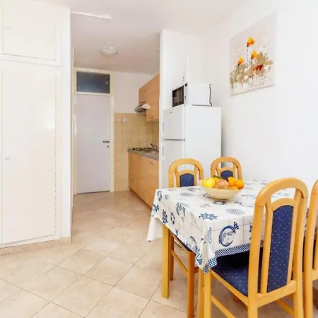 Apartment -comfort One Bedroom E8 *